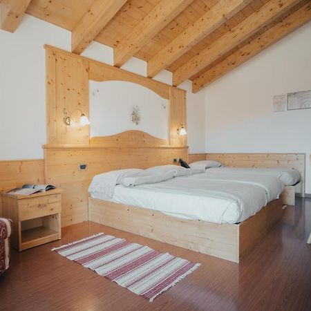 Hotel Bezzi Passo del Tonale Exterior foto